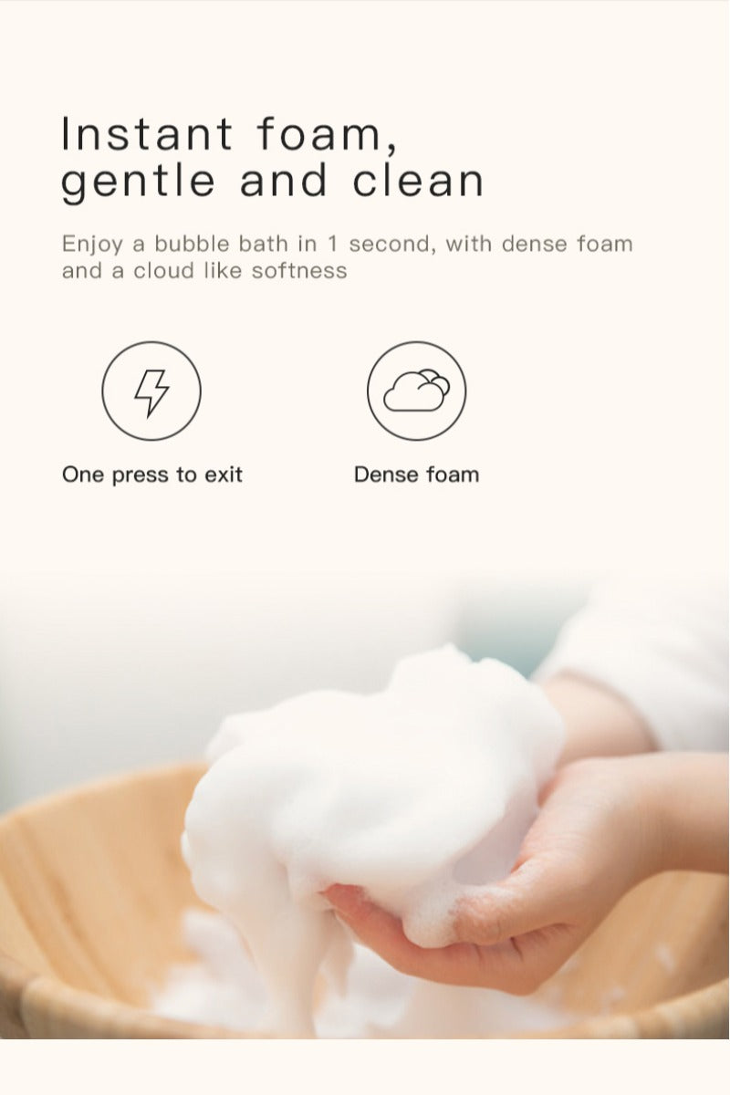 Amo Petric Coconut Oil No-Rinse Foaming Pet Shampoo for Dogs & Cats 200ml