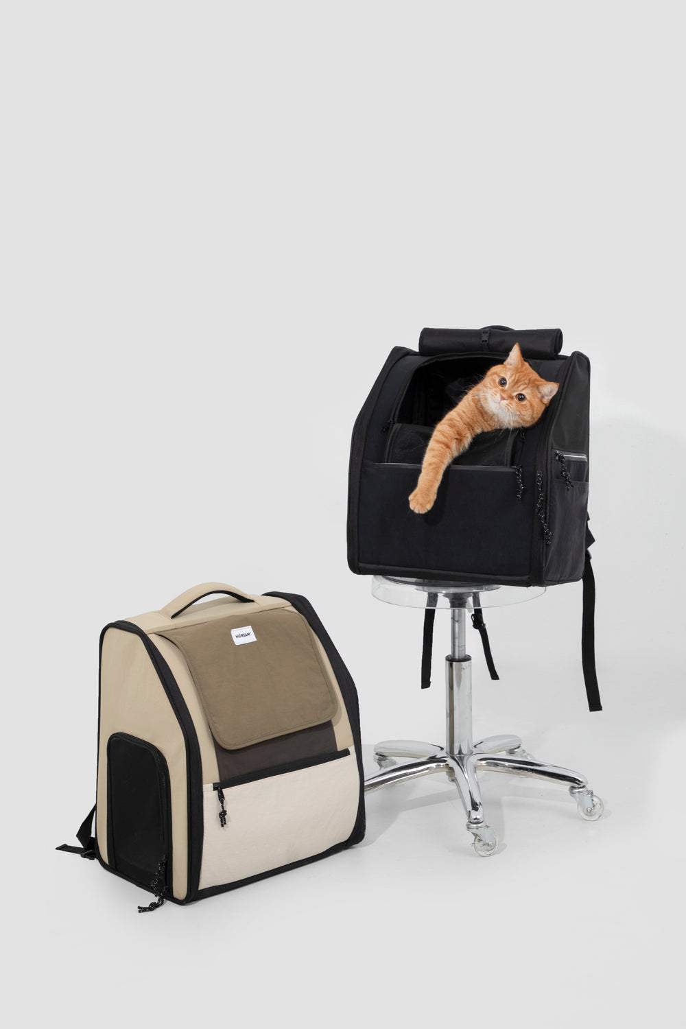 HiDREAM ファーストクラス ペットキャリーバックパック 犬用＆猫用