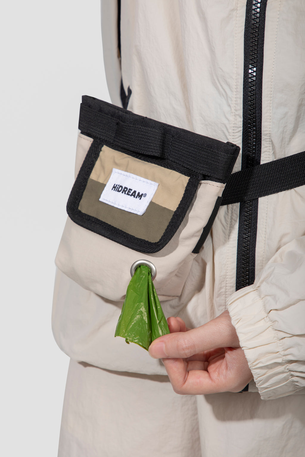 HiDREAM Pet Training Treat Pouch With Waste Bag Holder