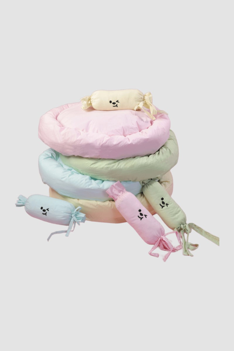 PAWSMOMENT Candy Pet Pillow & Bed for Dog & Cat